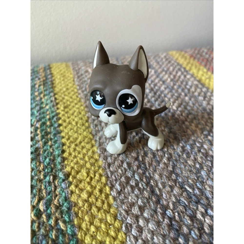 Littles Pet Shop (LPS)  Great Dane #170 Generation 7 Blue Star Eyes